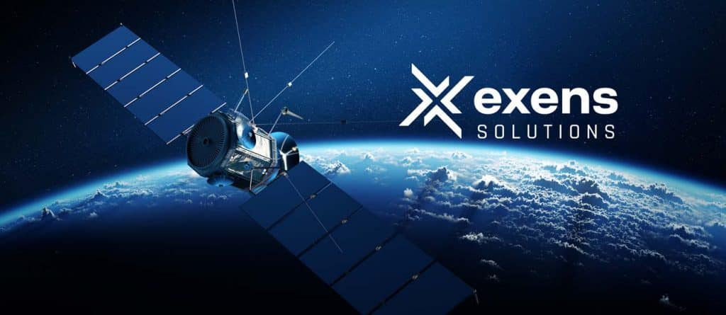 Visuel avec intégration du logo du groupe Exens, spécialisé dans la création de pièces électroniques